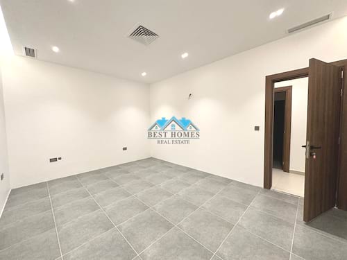 Modern Spacious 4 Bedrooms Ground Floor in Saddiq
