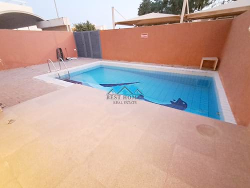 4 Bedrooms Semi Detached Private Villa in Abul Hasaniya