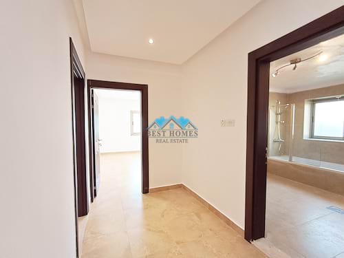 Nice and Spacious 4 Bedrooms Floor in Jabriya
