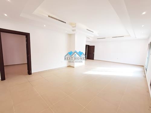 Nice and Spacious 4 Bedrooms Floor in Jabriya