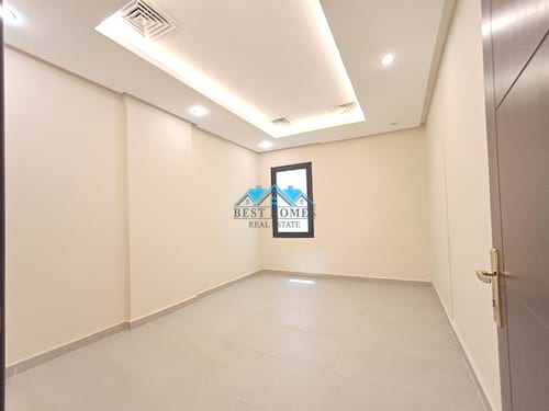 3 Bedrooms Apartment with Balcony in Mishref