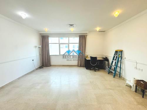 Luxury 6 Bedroom Duplex Apartment Walking Distance to the Sea in Salwa