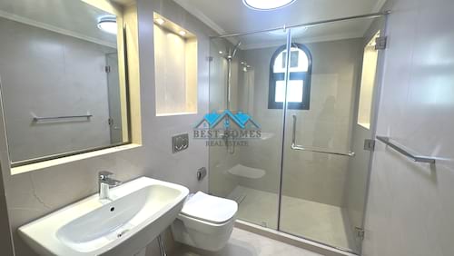 Luxury 6 Bedroom Renovated Villa with Garden in Nuzha