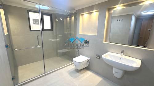 Luxury 6 Bedroom Renovated Villa with Garden in Nuzha