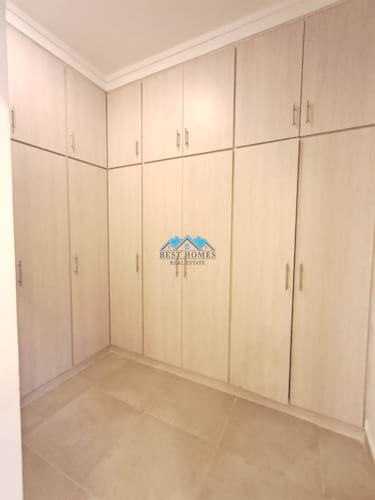 Premium 4 Bedroom Ground Floor Apartment with Private Entrance in West Mishref