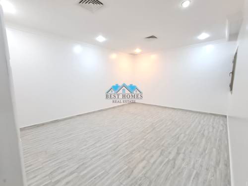 Nice & Modern 4 Bedroom Ground Floor Apartment with Two Entrances in Surra