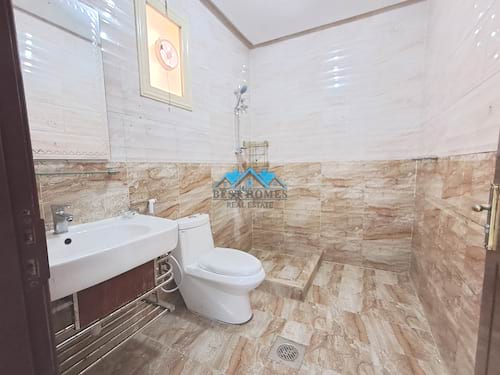 Nice 3 Bedrooms Apartment in Jabriya