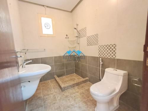 Nice 3 Bedrooms Apartment in Jabriya