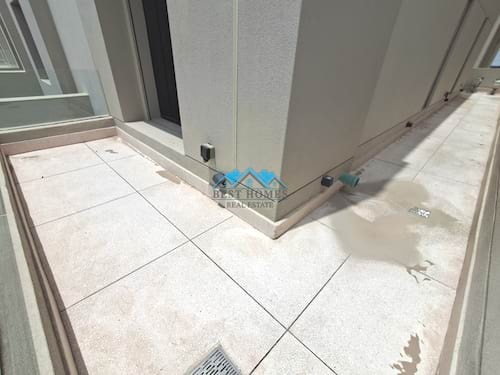 Modern Style 6 Bedrooms Floor in Sadeeq