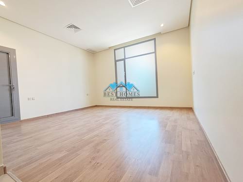 Good Size 4 Bedrooms Nice Floor in Qortuba