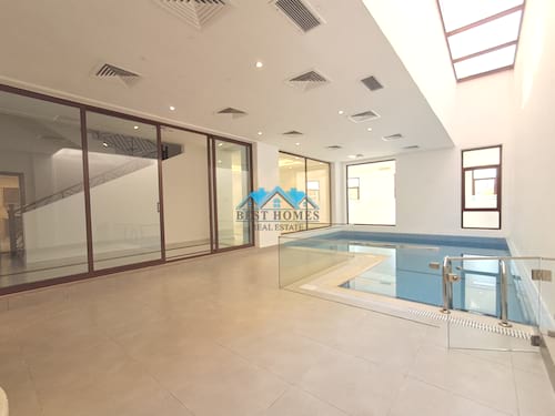 Five Master Bedrooms Villa with Indoor Pool in Funaitees Area