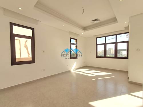 Five Master Bedrooms Villa with Indoor Pool in Funaitees Area