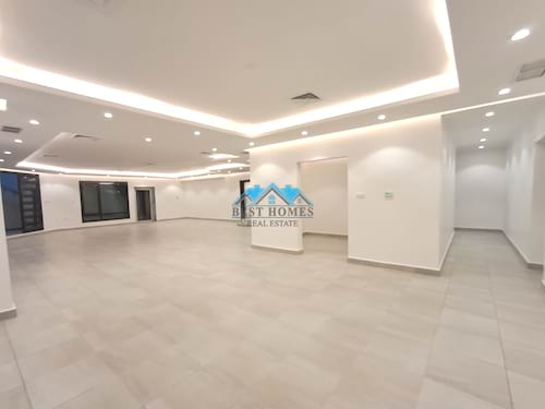 Luxury 5 Master Bedrooms Duplex in Kaifan