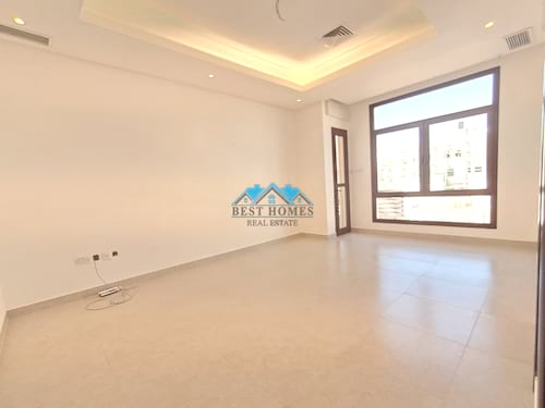 Five Master Bedrooms Villa with Indoor Pool in Funaitees Area