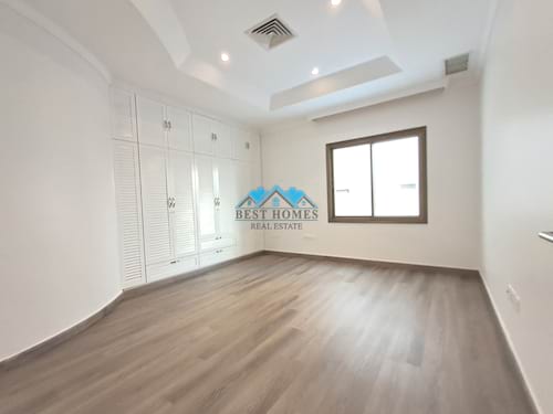 Modern Style 6 Bedrooms Luxury Villa in Salwa