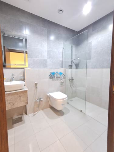 Luxury 5 Master Bedrooms Duplex in Kaifan