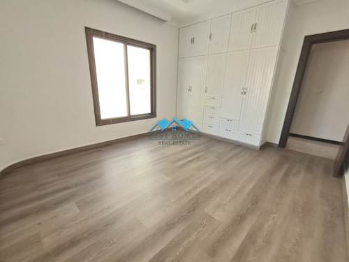 Modern Style 6 Bedrooms Luxury Villa in Salwa
