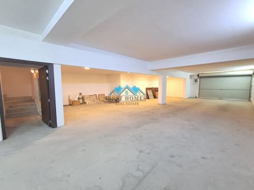 Modern Style 6 Bedrooms Luxury Villa in Salwa