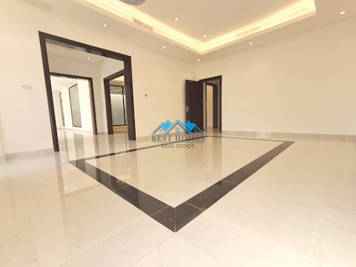 Five Master Bedrooms Villa with Indoor Pool in Funaitees Area