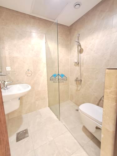 Luxury 5 Master Bedrooms Duplex in Kaifan