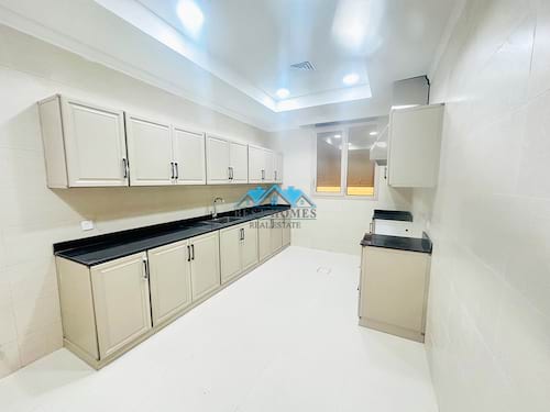 Brand New 4 Bedrooms Apartment in Salwa