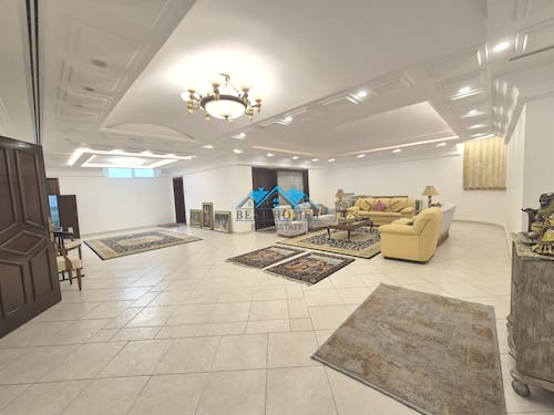 VVIP Spacious Villa for Ambassador or VIP family in Messila