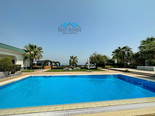 Beach Front 4 Bedroom Villa in Bidda