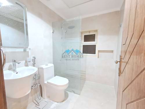 4 Master Bedrooms Duplex in Qortuba