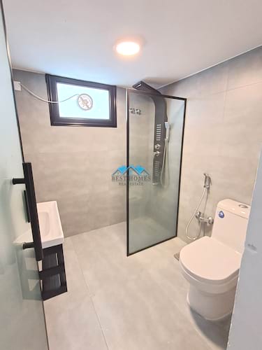 Modern 4 Bedrooms Apartment with Yard and Private Entrance in Rawda