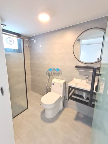 Modern 4 Bedrooms Apartment with Yard and Private Entrance in Rawda
