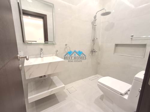 3 Master Bedrooms Ground floor in Salwa
