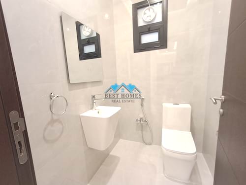 3 Master Bedrooms Ground floor in Salwa
