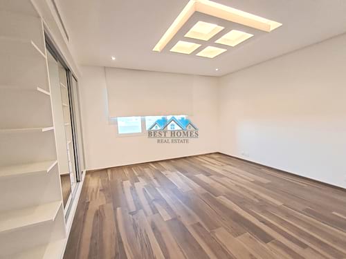 Luxury 2 Master Bedroom Apartment with Private Rooftop in Qortuba