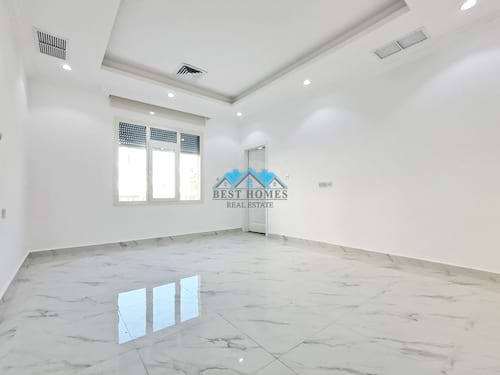 Four Bedrooms Apartment in Rumaithiya