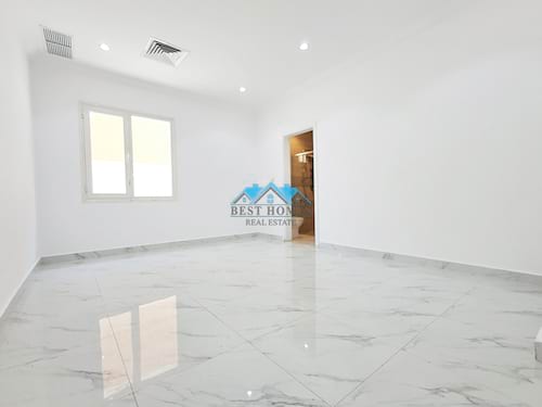 Four Bedrooms Apartment in Rumaithiya