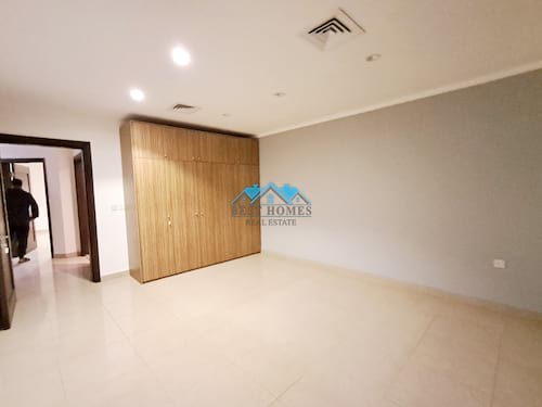 Nice and Spacious Four Bedrooms Floor in Bayan