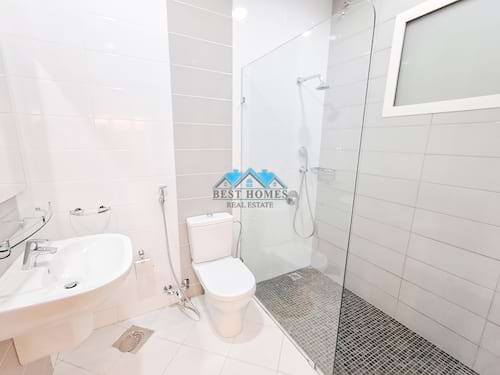 Nice and Spacious 3 Master Bedrooms Floor in West Mishref