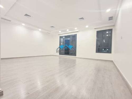 4 Bedrooms Floor Apartment with Balcony in Shuhada