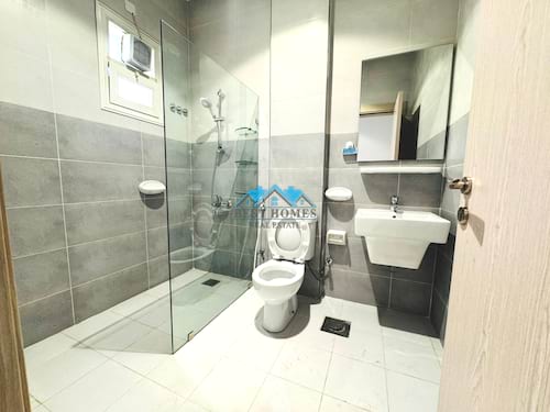 Four-Bedrooms Floor Apartment with Balcony in Mishref