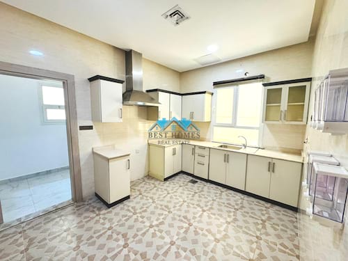 Four-Bedrooms Floor Apartment with Balcony in Mishref
