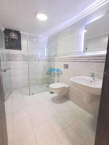 4 Bedrooms Floor Apartment with Balcony in Shuhada