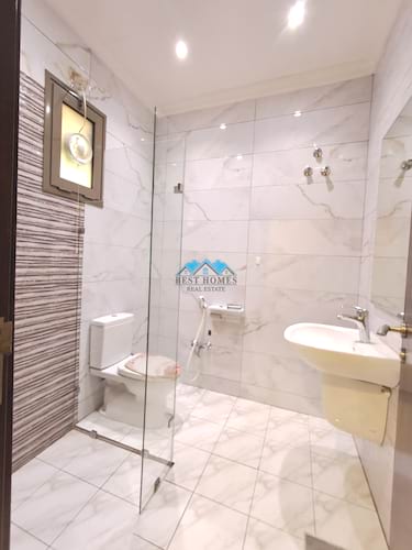 Modern 4 Master Bedrooms Floor in Hateen