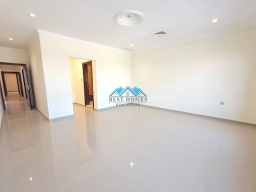 Modern 4 Master Bedrooms Floor in Hateen