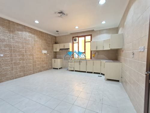 Spacious 3 Bedrooms Apartment With Maid's Room In Mishref