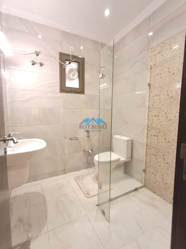 Modern 4 Master Bedrooms Floor in Hateen