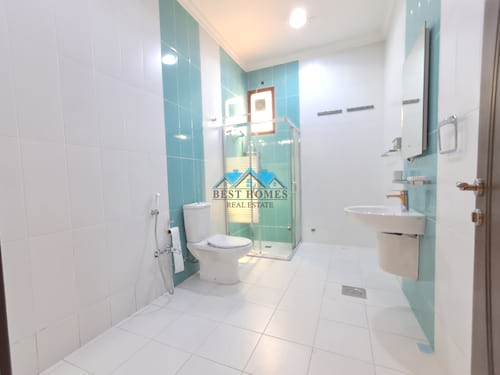 Spacious 3 Bedrooms Apartment With Maid's Room In Mishref