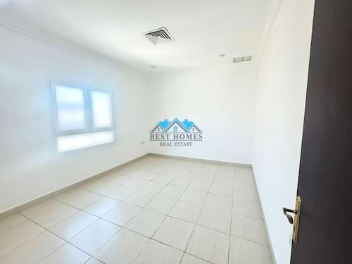 Modern 3 Bedrooms Apartment with Garden Area in Salmiya