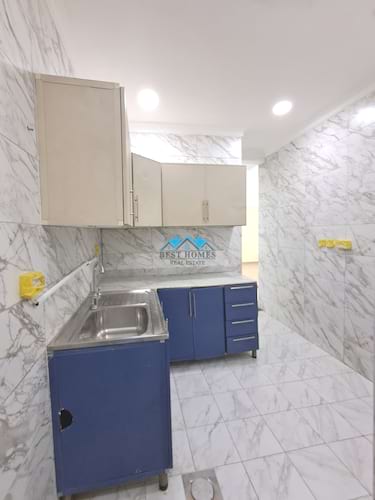 Nice 3 Bedrooms Apartment with Maid Room in Jabriya