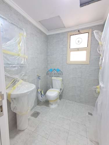 Nice 3 Bedrooms Apartment with Maid Room in Jabriya