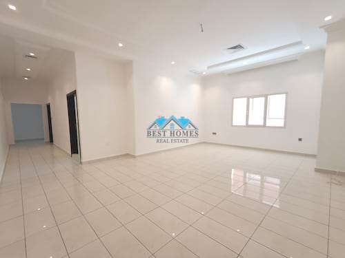 3 Bedrooms Apartment in Surra